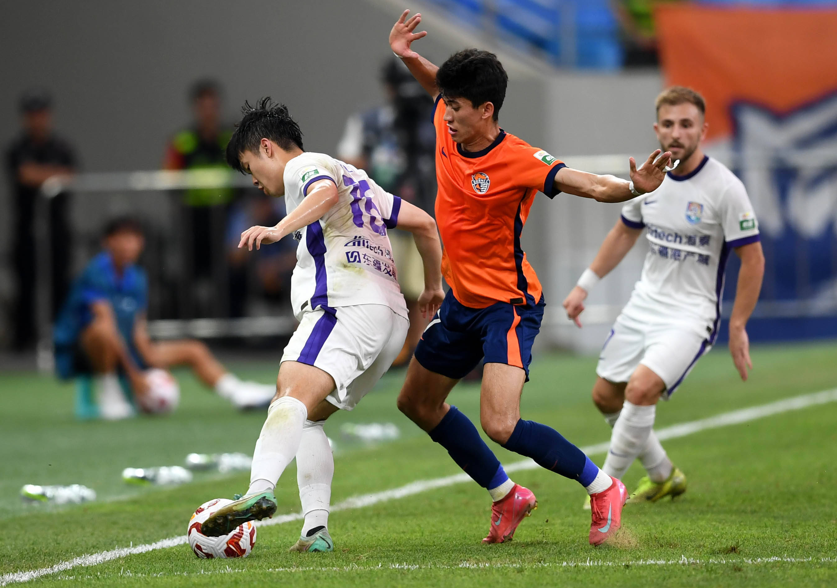 兼具韌性與 兼具韌性與